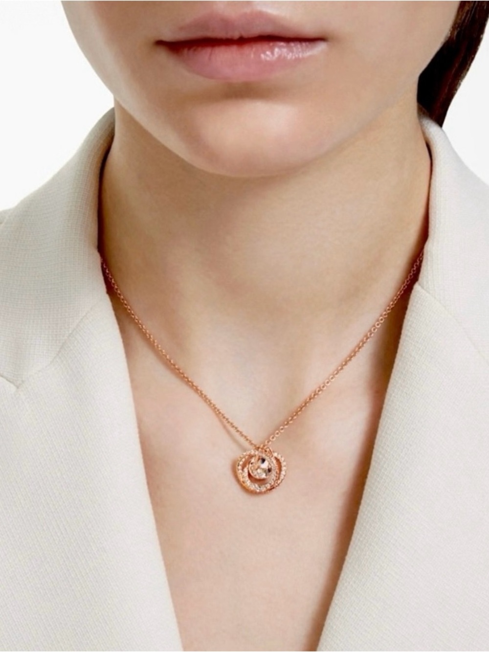 Swarovski Necklace - Picture 2 of 4